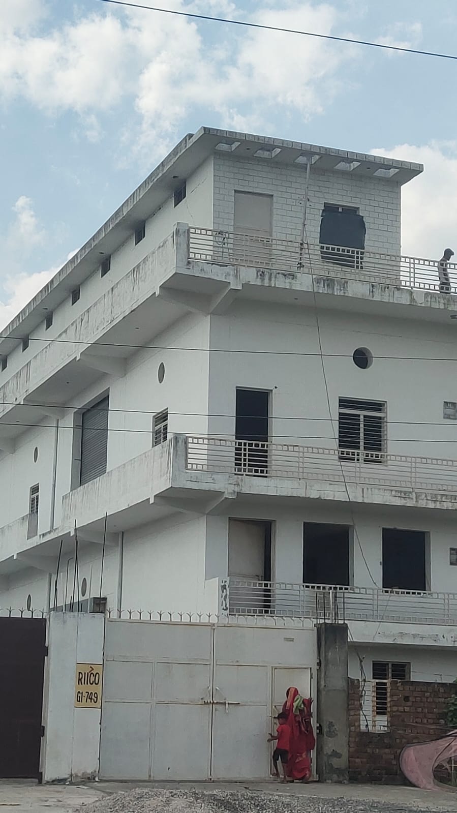 Duplex Industry Space 