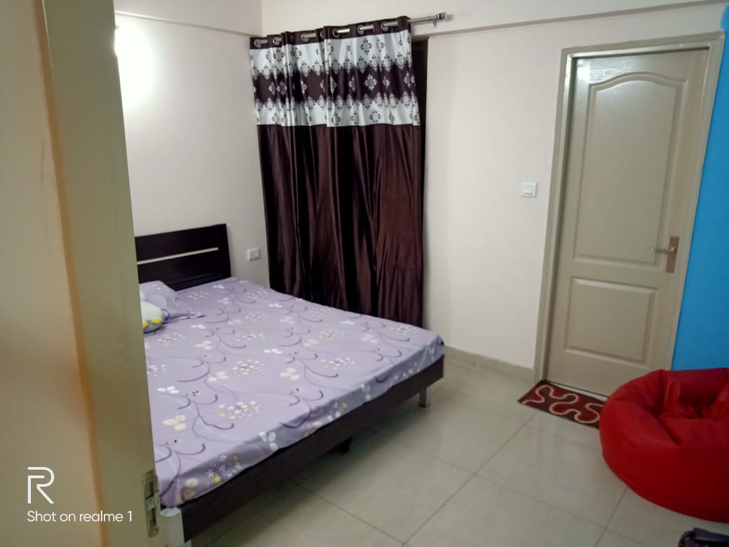 Flat In Ashiana Town