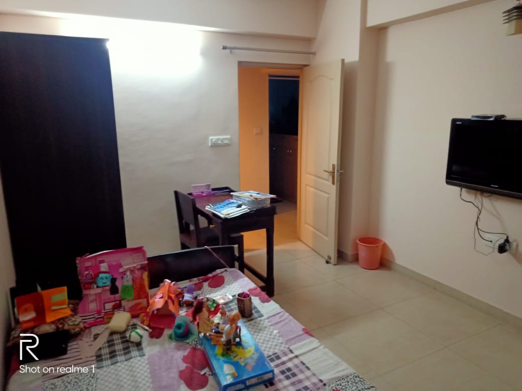 Flat In Ashiana Town